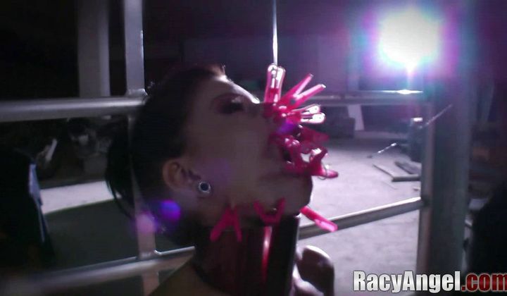 Really Fetish Facefuck For Brooklyn Lee By Rocco Siffredi